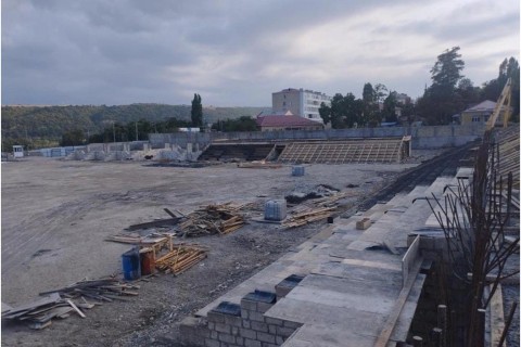 Гусарский городской стадион передан Министерству молодежи и спорта - ФОТО