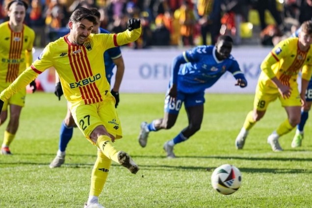 "Benfika"da oynamış futbolçu qərarını verib – Azərbaycana qayıdacaq?