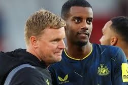 Eddie Howe: Alexander Isak’s future must be right for Newcastle amid Liverpool interest