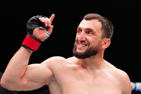 Назим Садыхов отреагировал на эффектную победу 41-летнего бойца в UFC - ВИДЕО