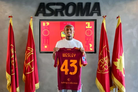 “Roma” braziliyalı futbolçunun transferini açıqlayıb