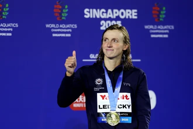 Keti Ledekidən tarixi nəticə - 22-ci qızıl