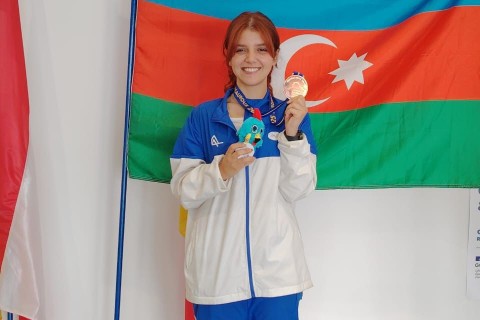 Азербайджанский стрелок завоевала бронзу на чемпионате Европы - ФОТО