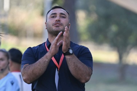 "Neftçi"nin baş məşqçisi: "Komanda Türkiyə klubu ilə görüşdə sonadək vuruşdu"