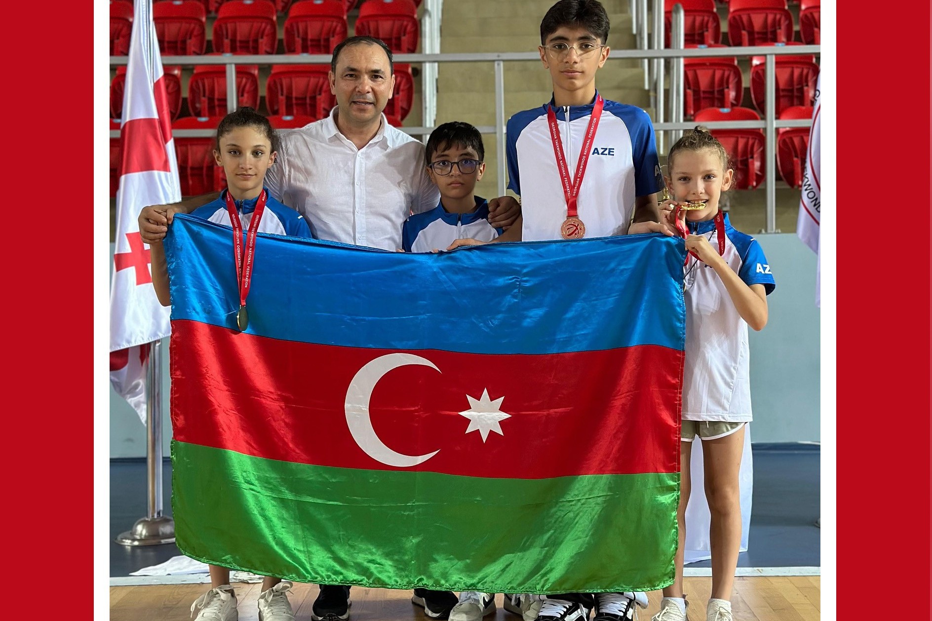 Şəhidimizin qızları Gürcüstanda qızıl medal qazanıblar - FOTO