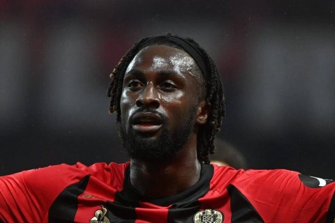 Aston Villa signs Evann Guessand in £30.3m deal