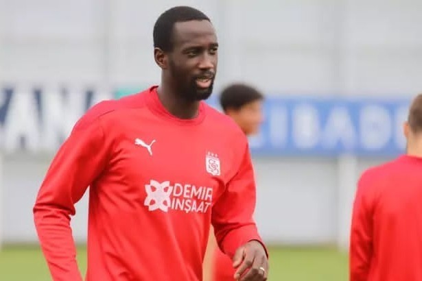 "Sivasspor"un müdafiəçisi "Sumqayıt"la anlaşıb