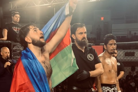 Азербайджанский боец одержал победу на турнире MMA в Калифорнии
