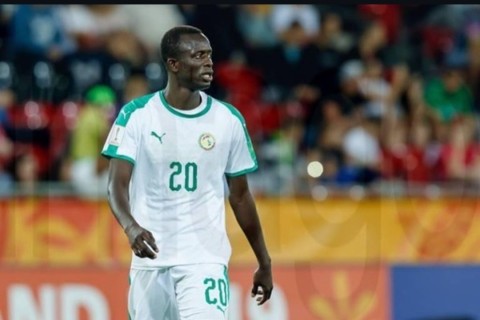 Seneqallı futbolçu "Kəpəz"də