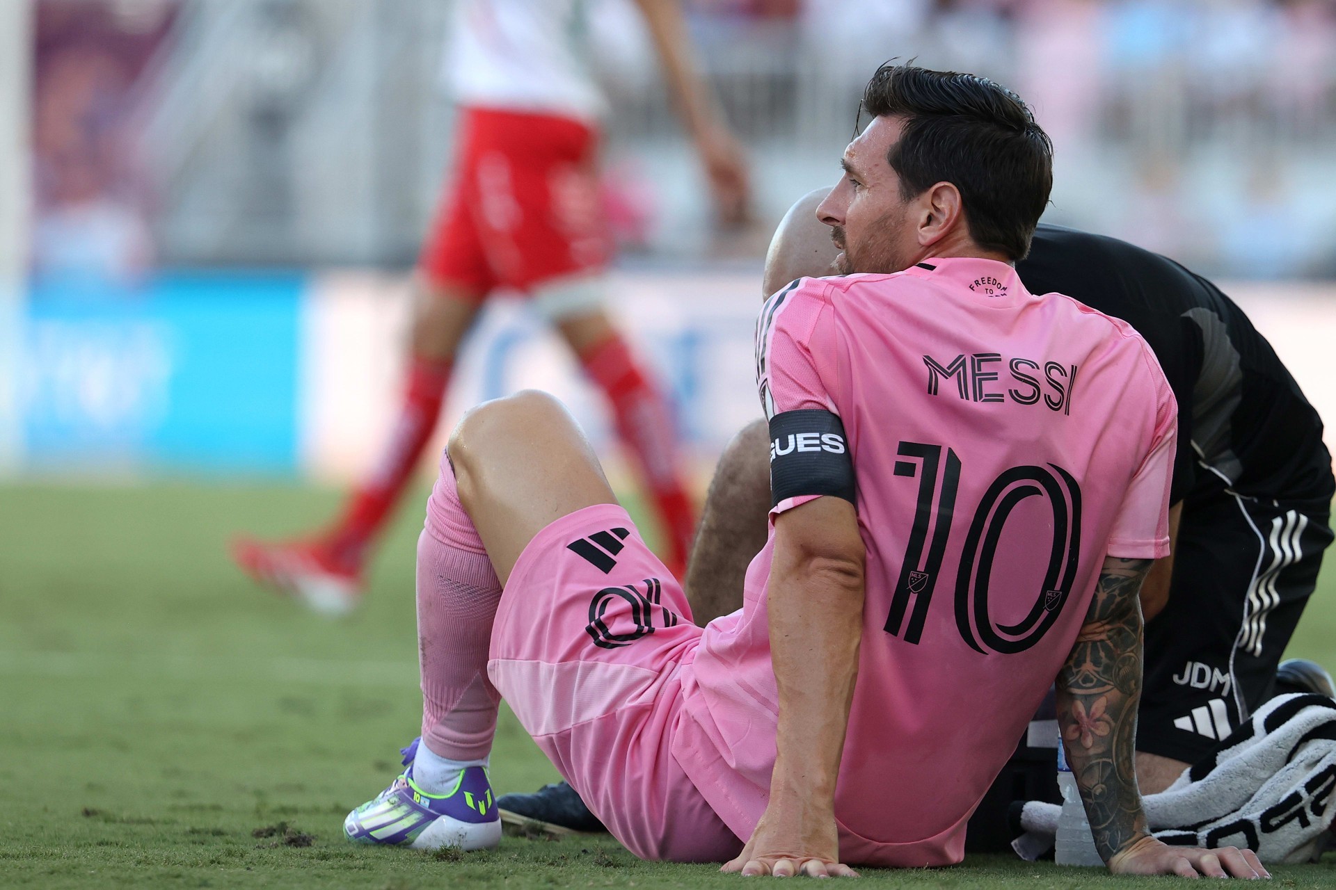 Lionel Messi zədədən sonra heyətə qayıdıb