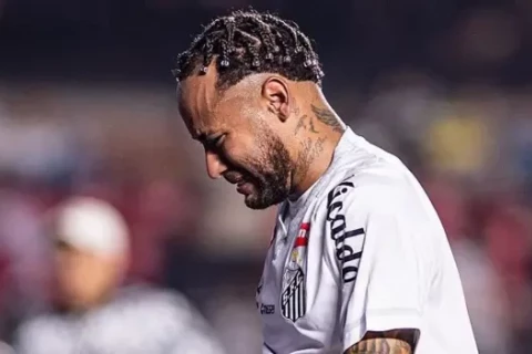 Neymar in tears as Santos suffers humiliating 6-0 home defeat