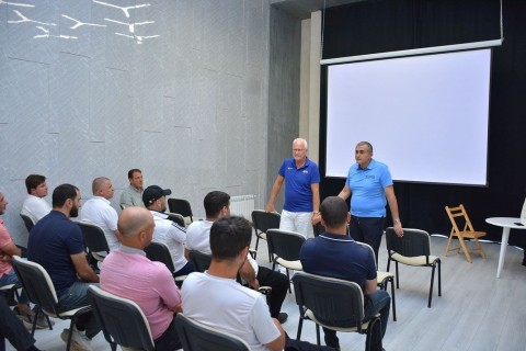 Almaniyalı mütəxəssis "Şamaxı"nın akademiyasında - FOTO