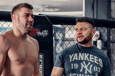 Drikus du Plessinin məşqçisindən iddialı açıqlama: “Onu məhv etmək istəyirik”