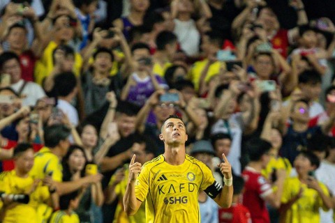 Ronaldo - dörd fərqli klub və milli komandada 100 qol vuran ilk futbolçu - VİDEO
