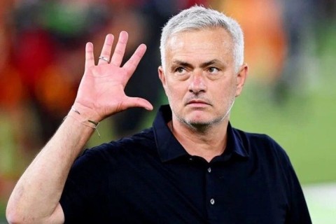 Joze Mourinyodan şərhçilərə atmaca: "Onlar hər şeyi başqa cür görürlər"