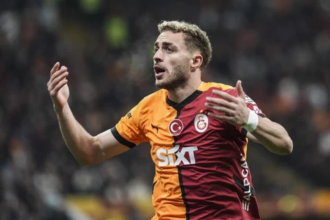 “Qalatasaray”lı anadan Barış Alperə maraqlı ETİRAZ