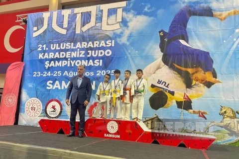 Cüdoçularımızdan Türkiyədə keçirilən beynəlxalq turnirdə 8 MEDAL - FOTO