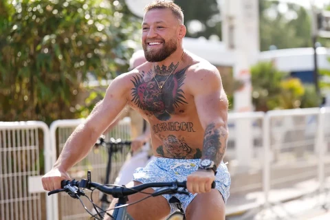 Звездный гость турнира UFC в Баку хочет потренироваться с Конором Макгрегором