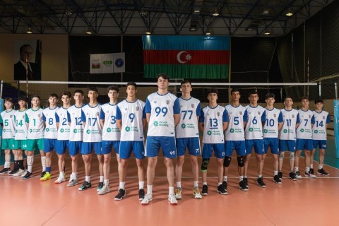 Voleybolçularımız III MDB Oyunlarına Gürcüstanda hazırlaşacaq