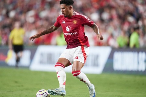 Полузащитник "МЮ" продолжит карьеру в "Астон Вилле"