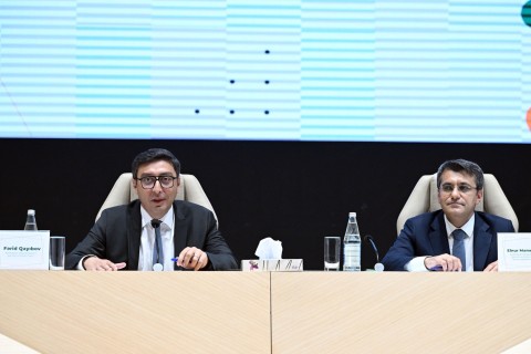 Fərid Qayıbov uğur qazanmış idmançılar və onların məşqçiləri ilə görüşüb - FOTO