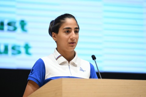 Fərid Qayıbov uğur qazanmış idmançılar və onların məşqçiləri ilə görüşüb - FOTO