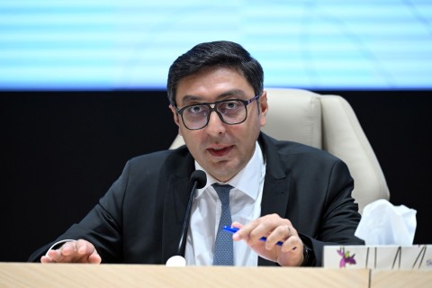 Fərid Qayıbov uğur qazanmış idmançılar və onların məşqçiləri ilə görüşüb - FOTO