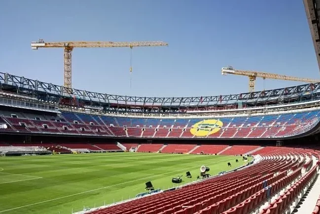 "Barselona" Çempionlar Liqasında "Kamp Nou"ya qayıdacaq