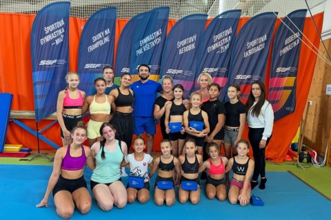 Azərbaycan gimnastından Slovakiya millisinə təlim - FOTO
