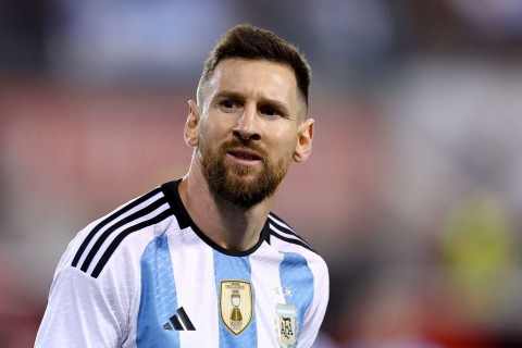 Argentina mundiala vəsiqəsini təmin edib - Messidən dubl