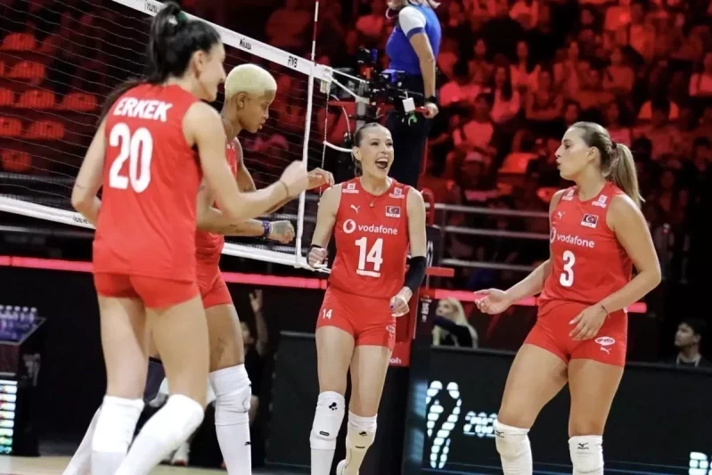 Сборная Турции впервые вышла в финал чемпионата мира