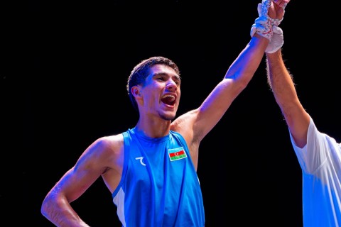 Sübhan Mamedov dünya çempionatında ilk görüşündə qələbə qazanıb - FOTO