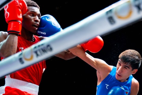 Субхан Мамедов одержал первую победу на чемпионате мира - ФОТО