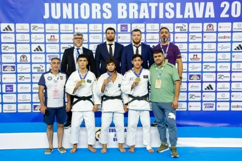 Azərbaycan komandası Avropa çempionatında birinci olub - FOTO