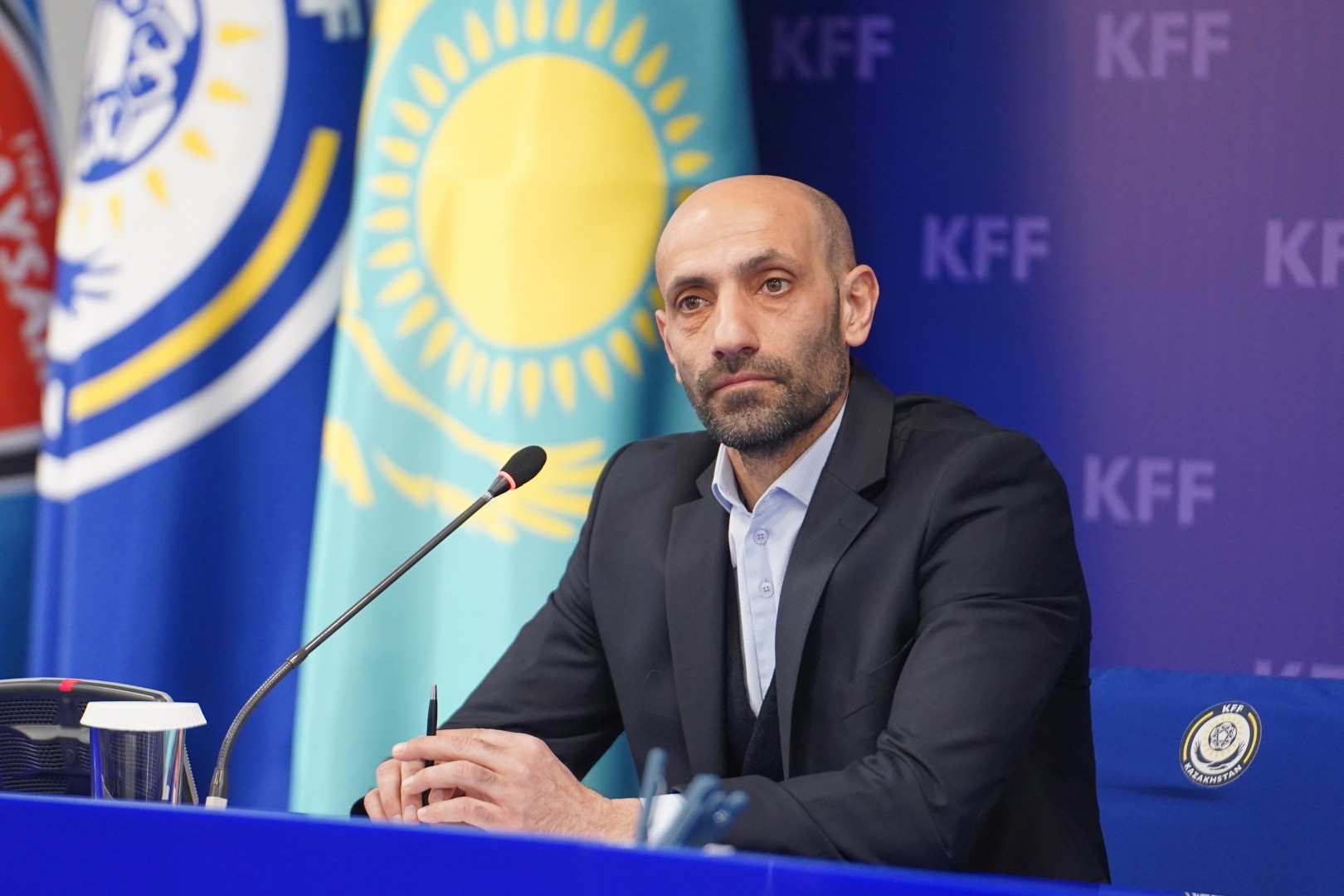 Qazaxıstan millisinin baş məşqçisi istefa verib