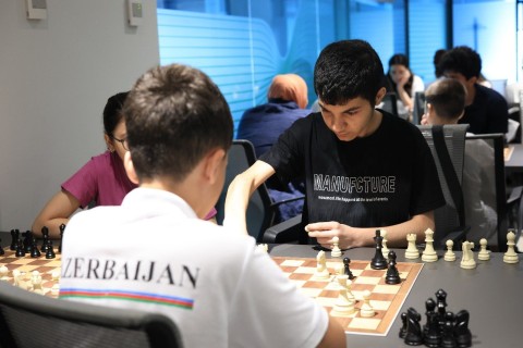 Rapid chess tournament held for young players in Azerbaijan - PHOTO
