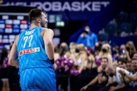 Luka Donçiç Almaniya ilə oyunda rekorda imza atıb