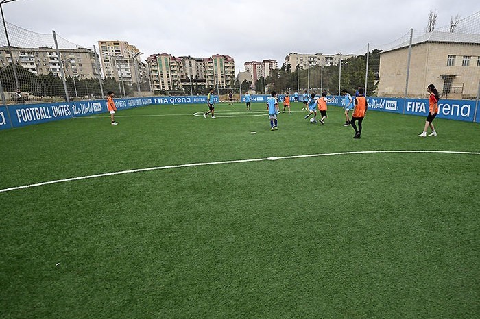 Məktəblilər üçün yeni meydança - FOTO