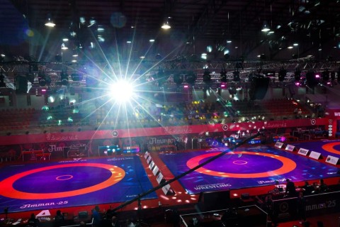 Баку примет юношеский чемпионат мира по борьбе в 2026 году