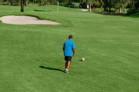Futqolf ABŞ-ı fəth edir: keçmiş futbolçular üçün yeni şans