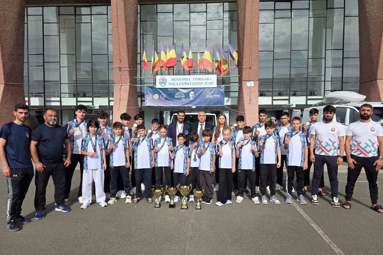 Azərbaycan karateçiləri Avropa birinciliyində uğur qazanıblar