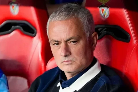 Jose Mourinho linked with Benfica job after Qarabag defeat