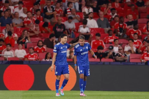 "Qarabağ" "Benfika" ilə oyunda hesabı bərabərləşdirib - CANLI