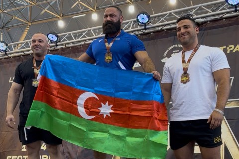 Рамиль Ахмедов выиграл золотую медаль в Мадриде - ФОТО