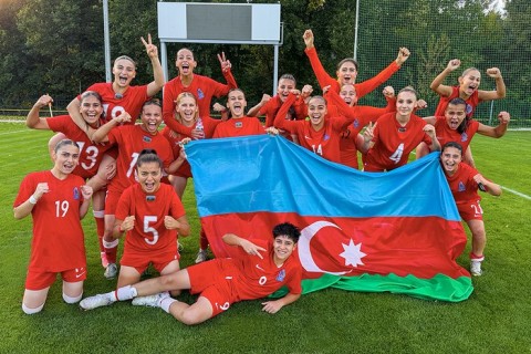 Qadın futbolçularımız yenə də Moldova üzərində qələbə qazanıblar