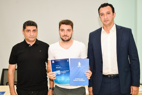 Məşqçilərə