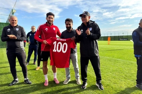 "Turan Tovuz"un futbolçusu: "100-cü oyunuma çatmağımla bağlı hədiyyə alanda şokda idim"