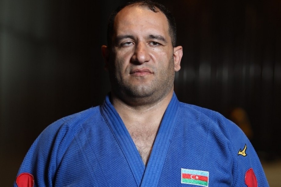 İlham Zəkiyev Avropa çempionu oldu - YENİLƏNİB