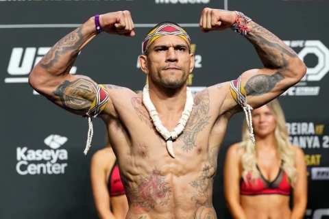Aleks Pereira: "Artıq MMA tarixinə düşmüşəm"