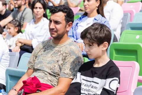 Vətən müharibəsi şəhidlərinin ailə üzvləri "Formula 1" yarışına dəvət olunublar - FOTO